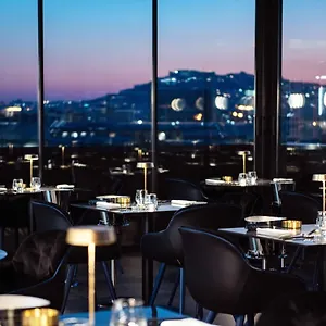 Hotel Gold Tower Lifestyle